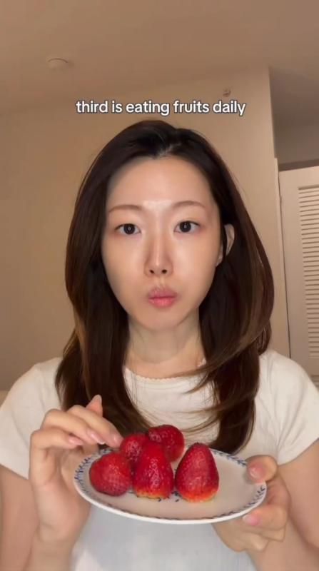 Gái Hàn chia sẻ 10 điều giữ làn da mãi đứng yên ở tuổi 27 - thời điểm vàng để chống lão hoá- Ảnh 4.