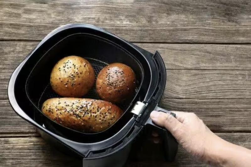 2 thực phẩm khi nấu bằng nồi chiên không dầu cần rất cẩn trọng!- Ảnh 2.