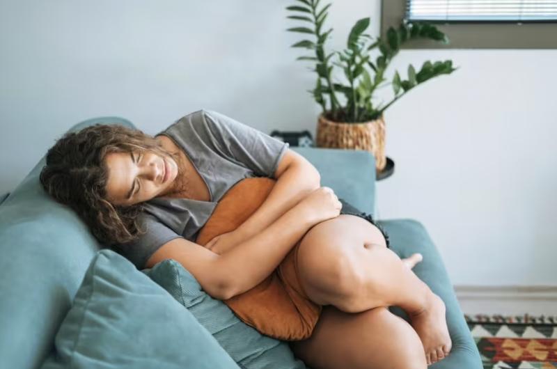 Ung thư giai đoạn 3 được phát hiện sau khi cơ thể có 3 triệu chứng: 1 cô gái trẻ lên tiếng cảnh báo- Ảnh 1.