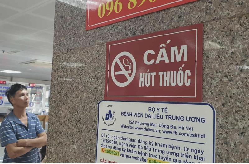 Đề xuất “phạt nguội” người hút thuốc lá tại nơi cấm- Ảnh 2.