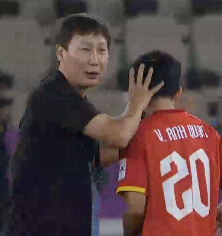 U23 Việt Nam chơi đã hay, hành động với đối thủ còn đẹp! Không có điểm chê- Ảnh 8.