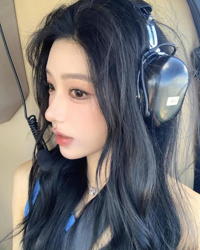 Hot girl không bị lu mờ trước nữ thần Kpop: Visual như búp bê nhưng mặt mộc mới đỉnh- Ảnh 4.