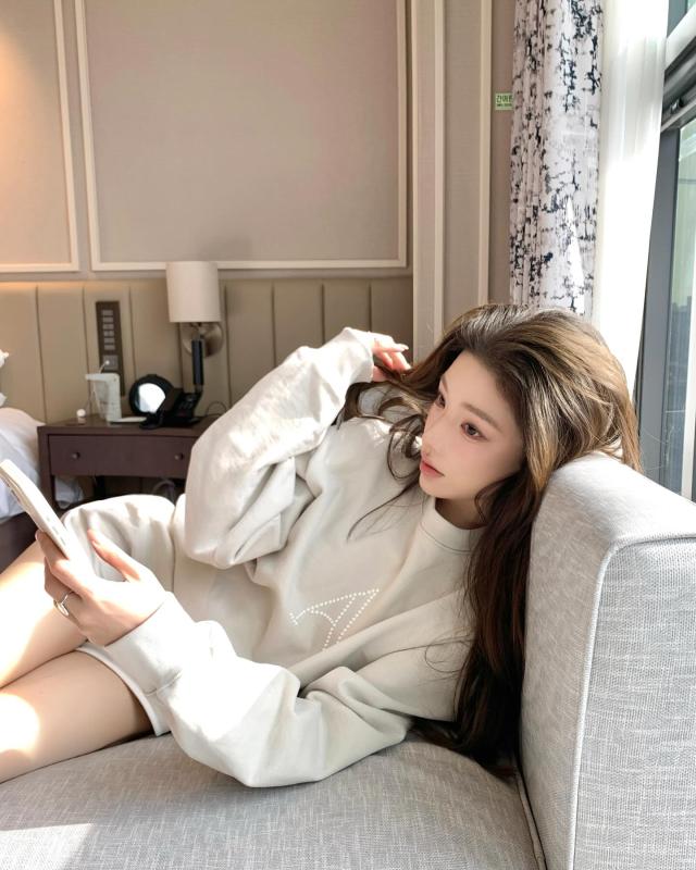 Hot girl không bị lu mờ trước nữ thần Kpop: Visual như búp bê nhưng mặt mộc mới đỉnh- Ảnh 15.