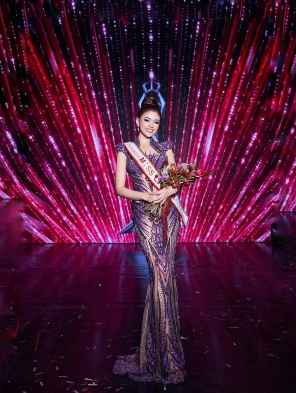 5 bộ váy dạ hội đẹp nhất năm 2025- Ảnh 14.