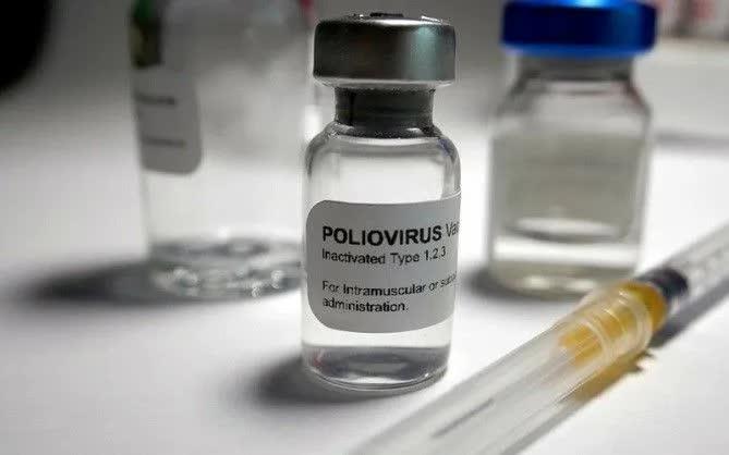 Vaccine bại liệt được sử dụng trong chương trình tiêm chủng mở rộng. Ảnh: Bộ Y tế