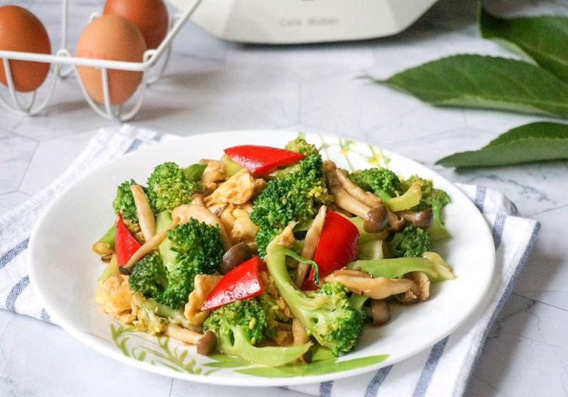 Loại rau quen mặt chứa axit folic gấp 9 lần táo, được mệnh danh là “vị cứu tinh của dạ dày”- Ảnh 3.