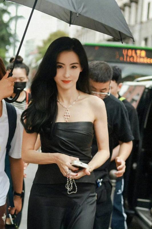 Cam thường mới không còn vết tích thẩm mỹ của Trương Bá Chi- Ảnh 7.