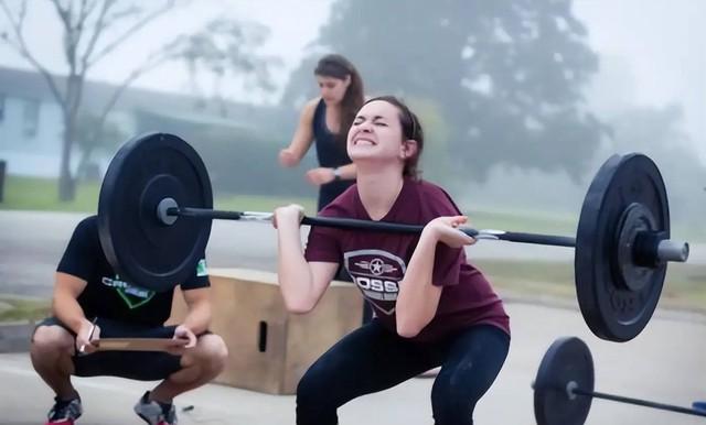 Trong những ngày lạnh nhất năm: Nhớ 1 không khi ngủ, 2 không khi tắm, 3 việc không làm và 4 món nên ăn để dưỡng sức, giữ dương khí- Ảnh 4.