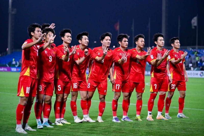 Bùng nổ cảm xúc: Đình Bắc ghi siêu phẩm, U23 Việt Nam tiếp tục dẫn trước U23 Hàn Quốc sau 2 phút nghẹt thở- Ảnh 6.
