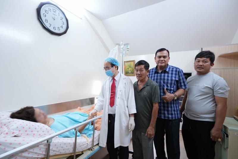 Tưởng đau bụng thông thường, đi khám phát hiện ung thư đại tràng- Ảnh 1.