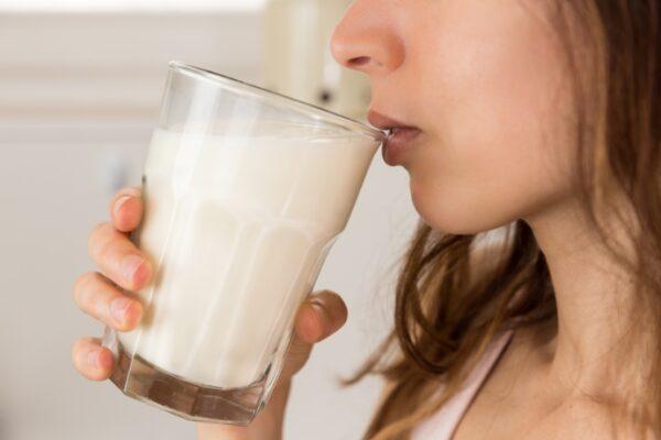 Lưu Diệc Phi giảm 8kg trong 15 ngày: Chế độ ăn kiêng thần kỳ được bác sĩ hé lộ, giúp ngăn ngừa chảy xệ da- Ảnh 2.