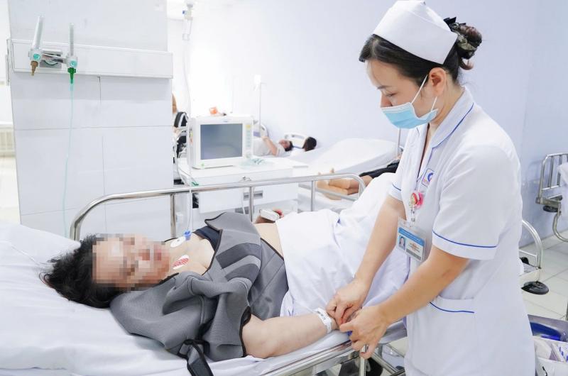 Bài toán nào để phục vụ y tế cho hàng chục triệu người tại siêu đô thị TP.HCM?- Ảnh 2.