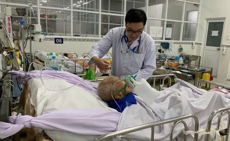 Bài toán nào để phục vụ y tế cho hàng chục triệu người tại siêu đô thị TP.HCM?- Ảnh 1.