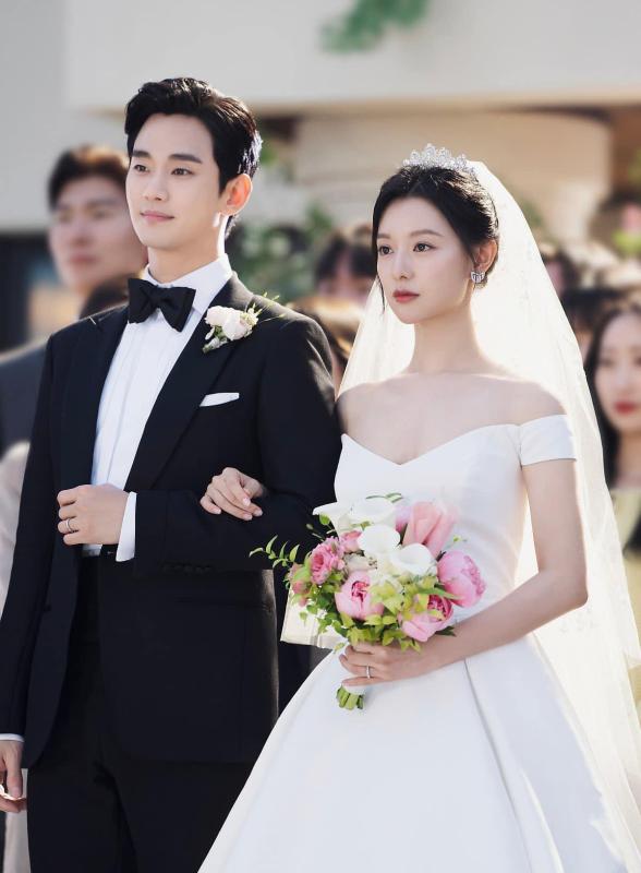 Kim Ji Won vẫn đeo nhẫn cưới của Kim Soo Hyun giữa sự kiện lớn?- Ảnh 5.