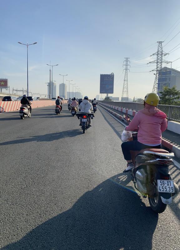 Nhiệt độ giảm sâu, người dân TP Hồ Chí Minh bảo vệ sức khỏe ra sao?- Ảnh 5.