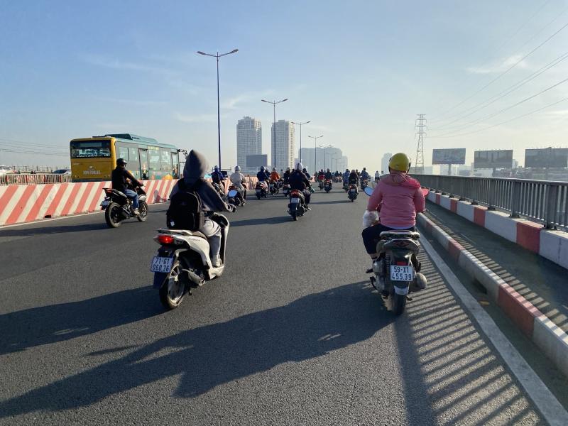 Nhiệt độ giảm sâu, người dân TP Hồ Chí Minh bảo vệ sức khỏe ra sao?- Ảnh 4.
