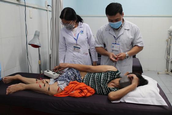 Đột phá với y tế gần dân- Ảnh 1.