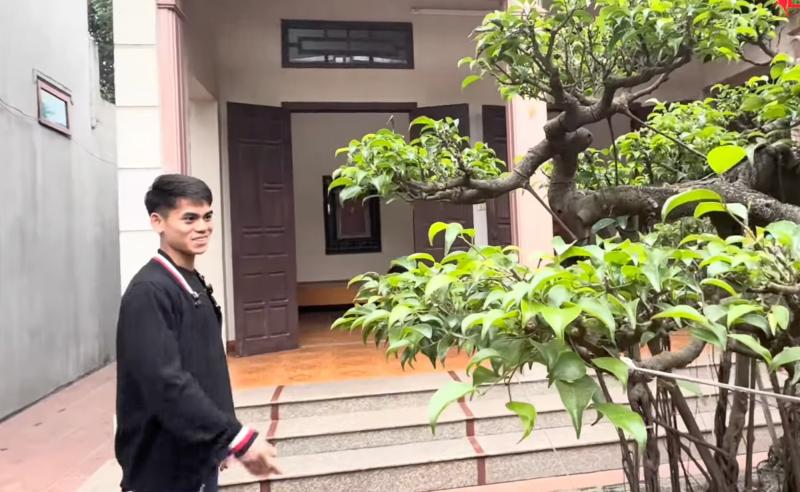 Tết về thăm nhà Khuất Văn Khang: "Năm mới ước mơ thi đấu thật tốt để xây nhà báo hiếu bố mẹ"- Ảnh 1.