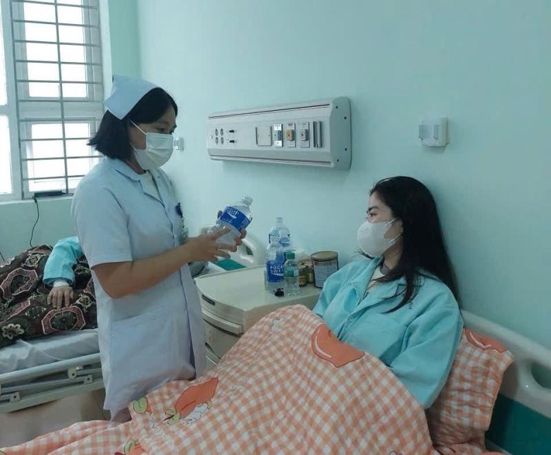 Phát hiện E.coli trong thực phẩm tiệc tất niên ở TPHCM khiến 46 người nhập viện- Ảnh 1.