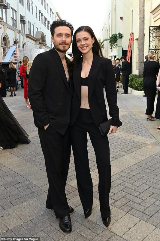 Gắt Brooklyn “huỷ theo dõi” bạn thân của David Beckham sau khi được nhắc nhở 