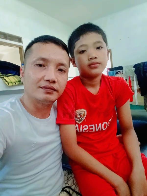 Bị mẹ kế ép uống nước sôi, cậu bé 12 tuổi chết thương tâm- Ảnh 3.