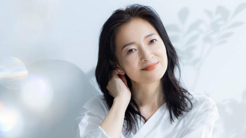 Phụ nữ sau 40: Ăn Tết sao để “hồi xuân” vóc dáng, không tích mỡ, không mất cơ?- Ảnh 1.
