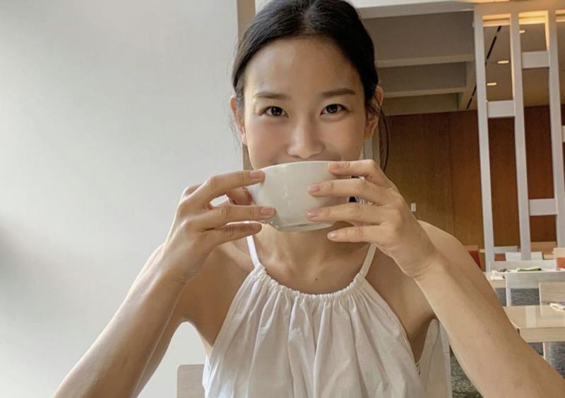 6 loại nước uống trước khi ngủ để giảm cân, thải độc: Chị em chăm uống từ nay đến Tết vừa đẹp vừa khỏe- Ảnh 2.