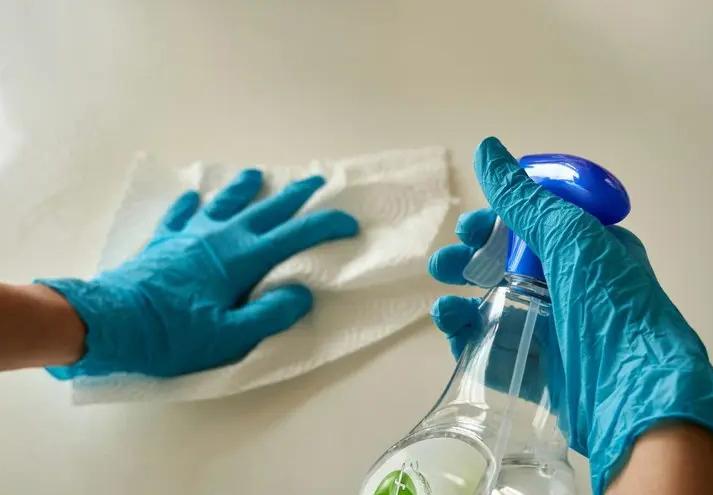 Bác sĩ dặn: Dọn nhà đón Tết phải CẨN THẬN khi làm 5 việc, rất dễ gây mù lòa!- Ảnh 2.