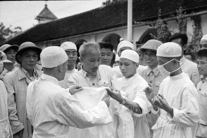 Tại sao lấy ngày 27/2 là Ngày Thầy thuốc Việt Nam?- Ảnh 2.