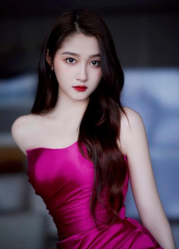 Mỹ nhân chân dài 1,1m có da trắng sứ nhờ 1 loại nước nhiều người hay đổ đi- Ảnh 1.