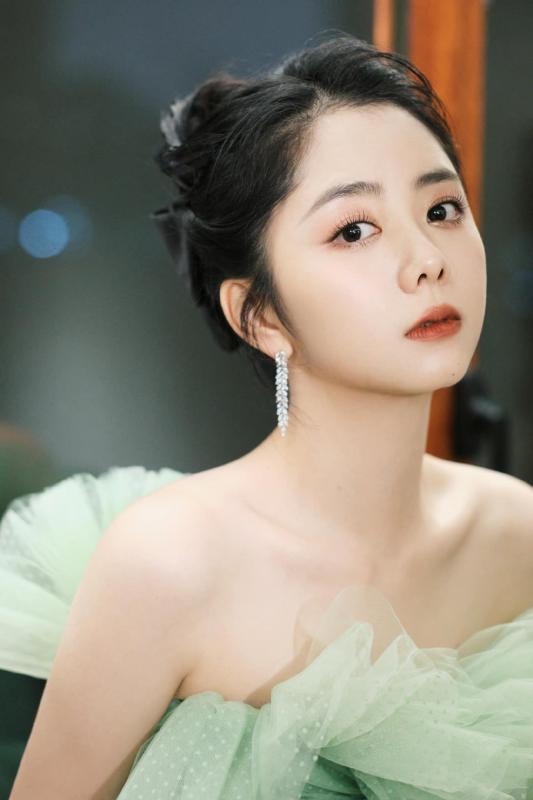 Mỹ nhân tuổi Ngọ "chuyên trị" vai thanh xuân vườn trường: U40 vẫn như thiếu nữ 25, không nhờ may mắn mà là cả một "hệ thống" kỷ luật- Ảnh 7.