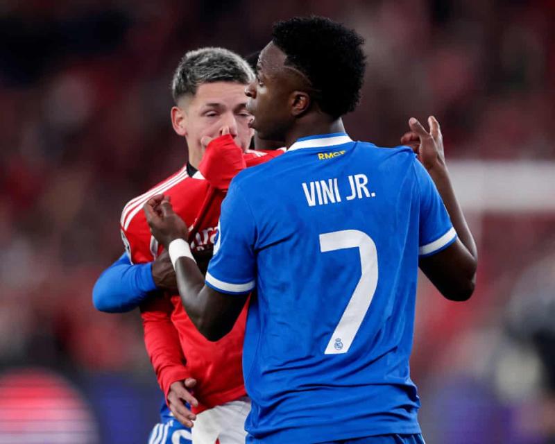 Toàn cảnh vụ Vinicius bị phân biệt chủng tộc, Real Madrid có động thái “gắt” gửi thẳng UEFA- Ảnh 1.