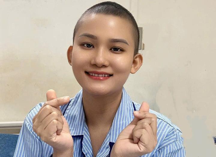 Hành trình học cách 'buông nỗi sợ' của cô gái hai năm sống chung với ung thư- Ảnh 1.