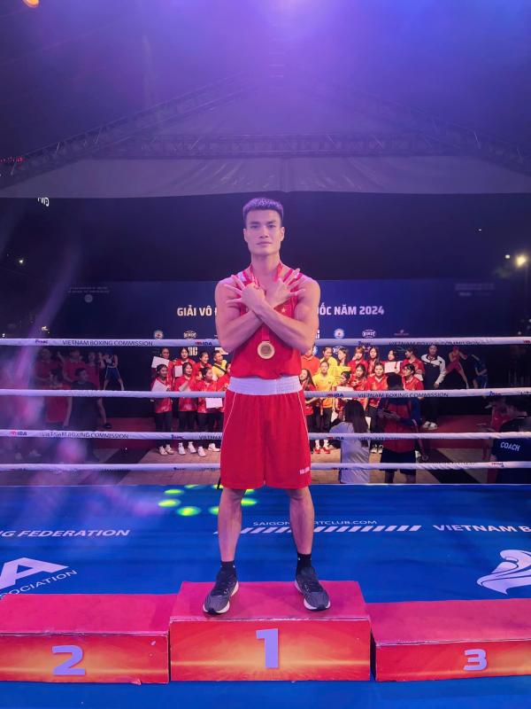 Võ sỹ Olympic Nguyễn Văn Đương cưới vợ: 