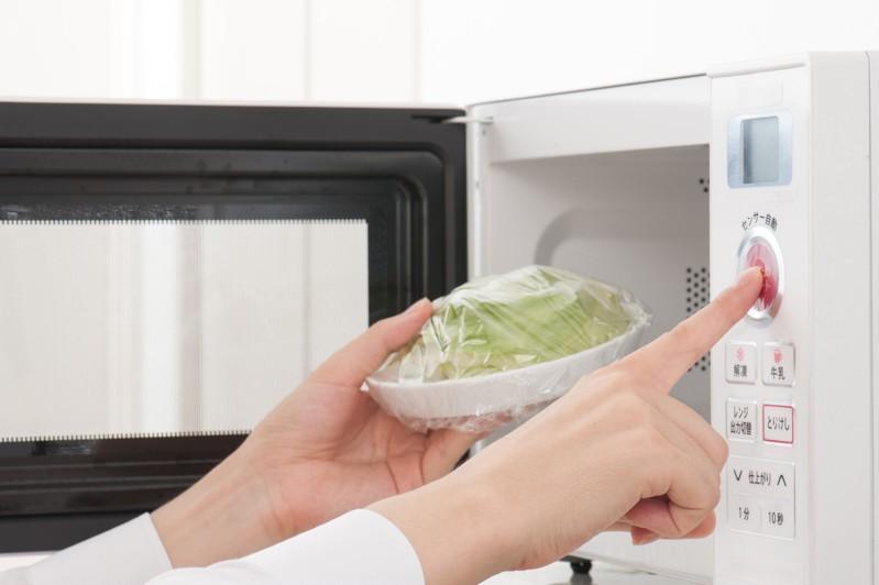 Ngày càng nhiều người trẻ mắc ung thư dạ dày, bác sĩ nói thẳng: 6 món ngày Tết thừa nhiều mấy cũng đừng để qua đêm!- Ảnh 1.