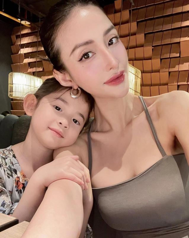 Mai Hồ xách túi Hermès trăm triệu trong màn tái ngộ, vẫn không là gì với 1 thứ phải gọi là quá sang!- Ảnh 8.