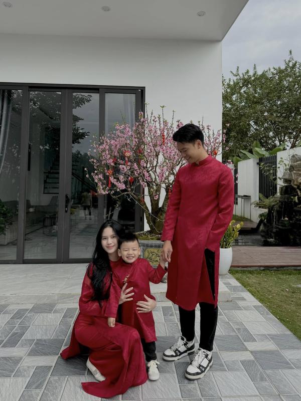 Vợ Thành Chung sắm 6 chỉ vàng cho con trai ngày vía Thần Tài, mới 3 tuổi bé Leo đã có của để dành- Ảnh 4.