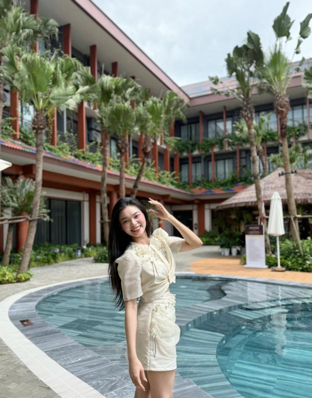 Xuân Bắc U23 Việt Nam bất ngờ tay trong tay với gái đẹp từng thi hoa hậu giữa lúc chuyện tình cảm gây xôn xao- Ảnh 3.