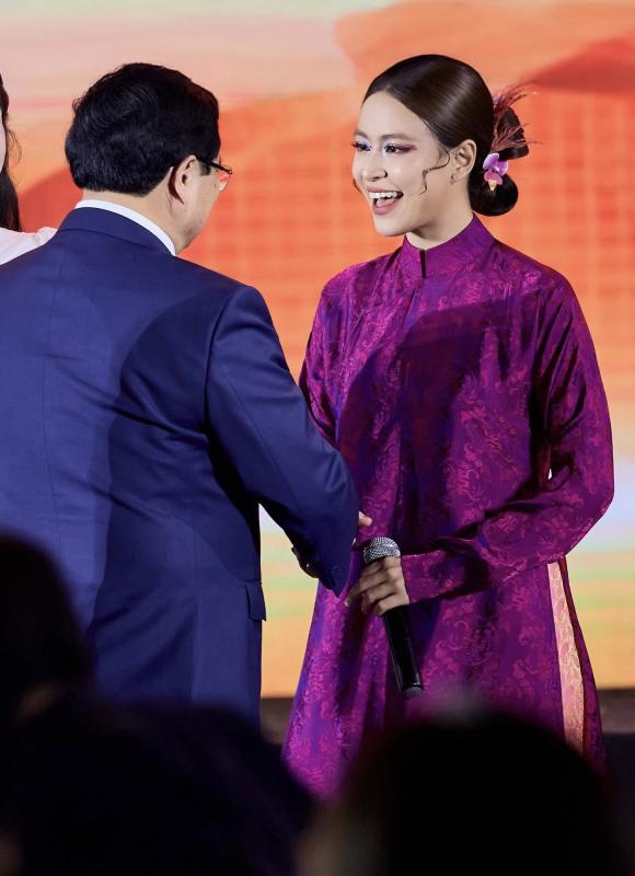 Nữ ca sĩ được Cục Nghệ thuật Biểu diễn cảm ơn: Ra 2 album định hình nhạc Việt, tham gia loạt sự kiện cấp quốc gia- Ảnh 7.