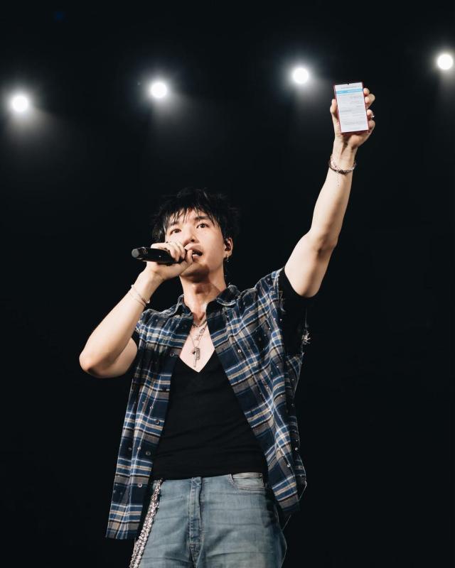 Rapper được Bộ VH-TT-DL vinh danh: Đại diện nghệ sĩ Việt gặp gỡ lãnh đạo cấp cao, nói 1 câu ủng hộ ngay 400 triệu đồng- Ảnh 6.