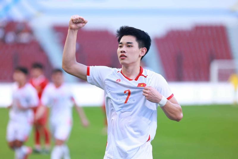 Đình Bắc một mình 