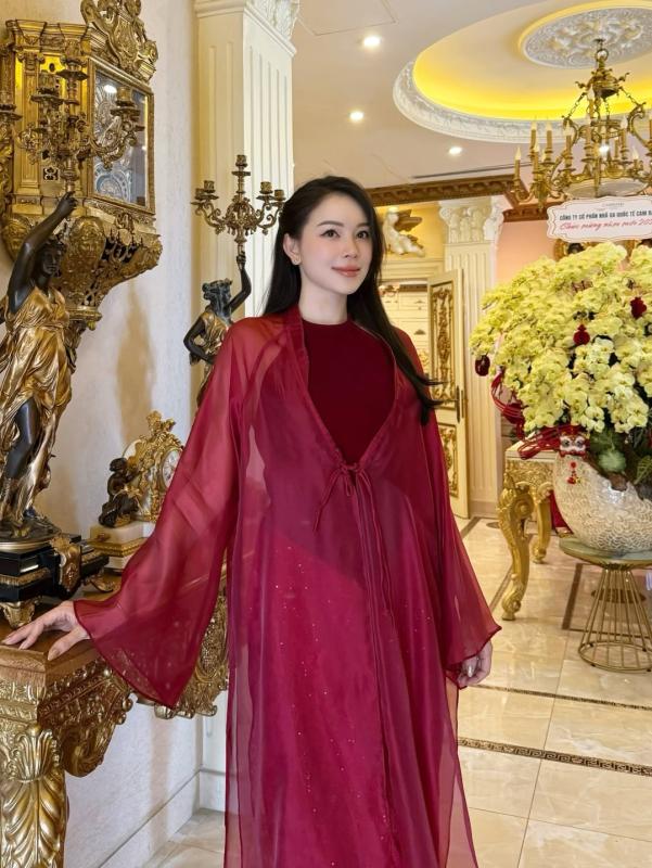 Đại mỹ nhân và dâu hào môn nức tiếng giống nhau đến lạ ngày đầu năm- Ảnh 12.