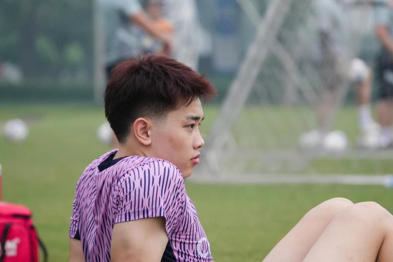 Tiết lộ về chấn thương của Đình Bắc- Ảnh 1.