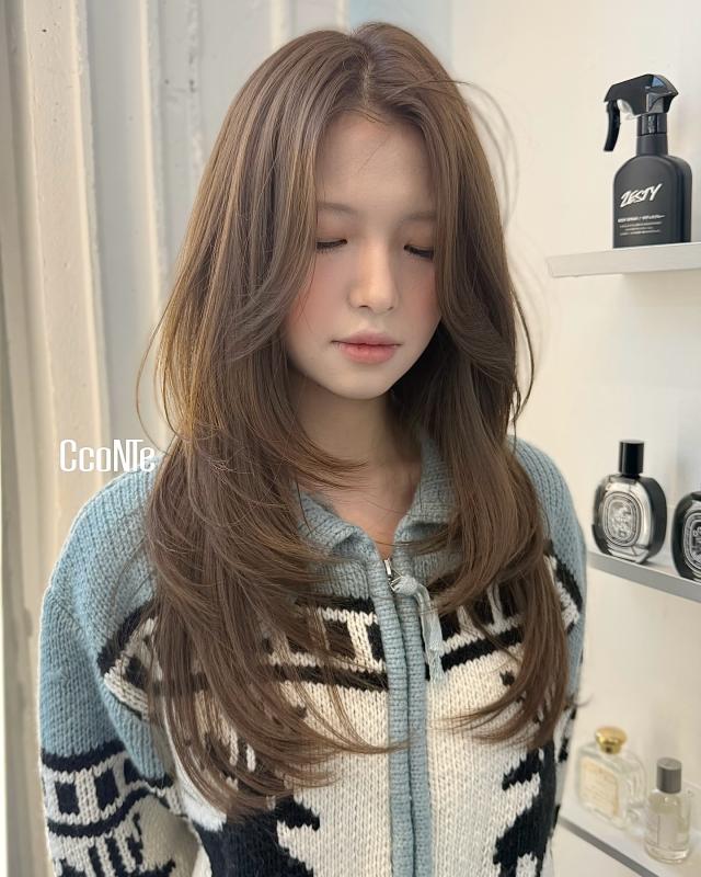 4 kiểu tóc đuôi cụp sang chảnh khó cưỡng nên tham khảo cho Tết- Ảnh 5.