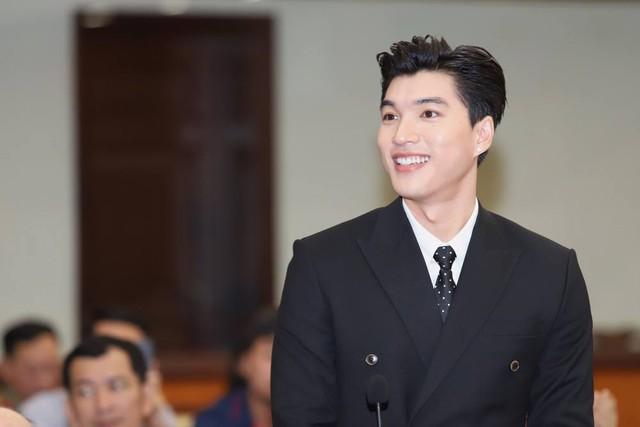 “Diss HIEUTHUHAI không phải 1 lựa chọn thông minh, không thể diss một người gặp cả Chủ tịch nước”- Ảnh 4.