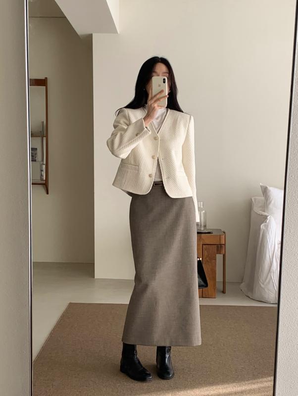 Không cần sắm đồ mới, áp dụng 4 mẹo đơn giản là đã nâng cấp outfit rực rỡ đón Tết- Ảnh 2.