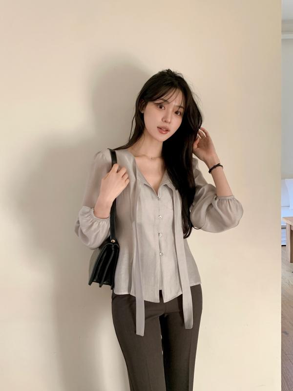 Sự trở lại của một mẫu áo công sở: Mặc lên sang chảnh cả set đồ, sang tới mùa thu mặc vẫn đẹp- Ảnh 8.