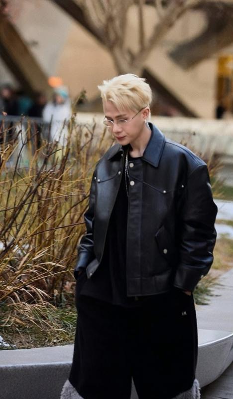 Giật mình: Jack chuyển hướng sang thời trang, được Seoul Fashion Week chú ý, chuyện gì vậy?- Ảnh 1.