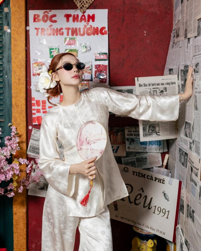 “Phú bà" đẹp nức tiếng Vbiz dùng Hermès làm hũ tài lộc năm mới: Sang cỡ này còn sợ gì không phất!- Ảnh 5.