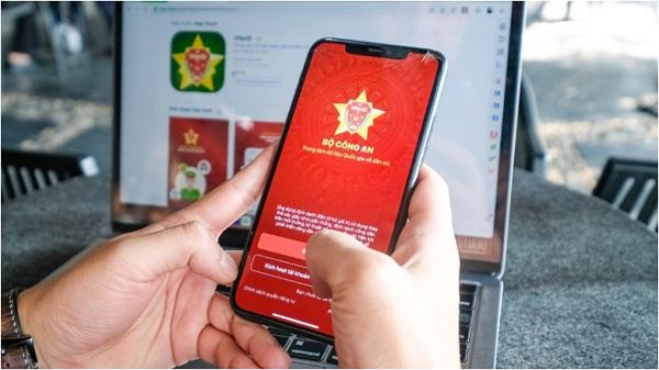 Hướng dẫn tra cứu lịch sử khám chữa bệnh, đơn thuốc BHYT trên VNeID- Ảnh 1.